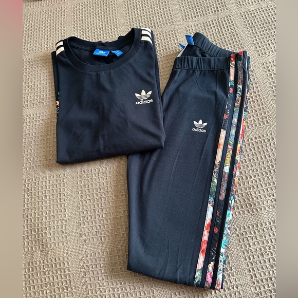 adidas Other - Adidas set
